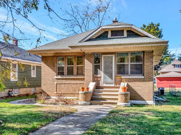 1227 N Raynor Ave, Joliet, IL 60435