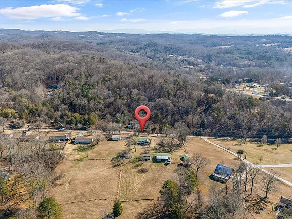 4th image of 9347 Strawberry Plains Pike