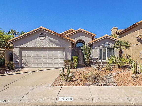 2nd image of 4640 E MICHELLE Drive