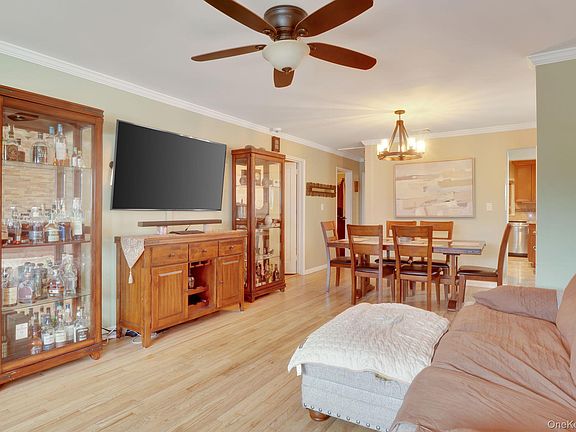 4th image of 16255 12th Avenue