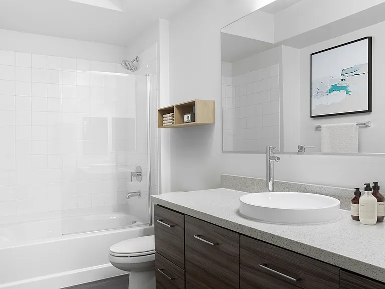 Bright and thoughtfully-designed bathrooms made for daily ease.