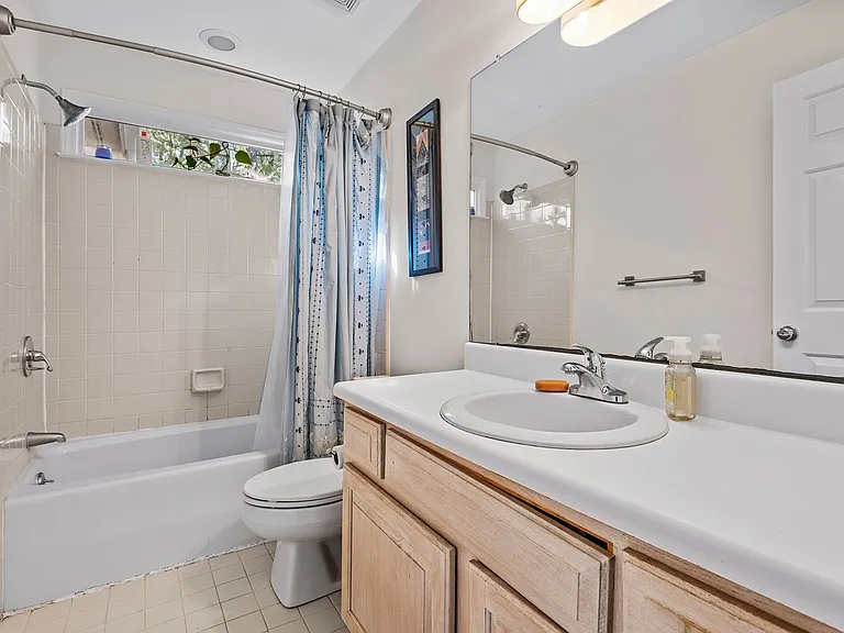 802 Creekstone Dr — Photo 12