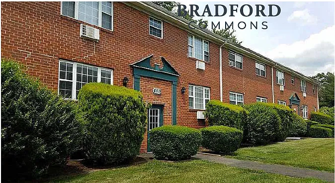Building Photo - Bradford Commons Apartments