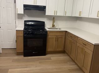 86 No Grove St #1, East Orange, NJ 07017