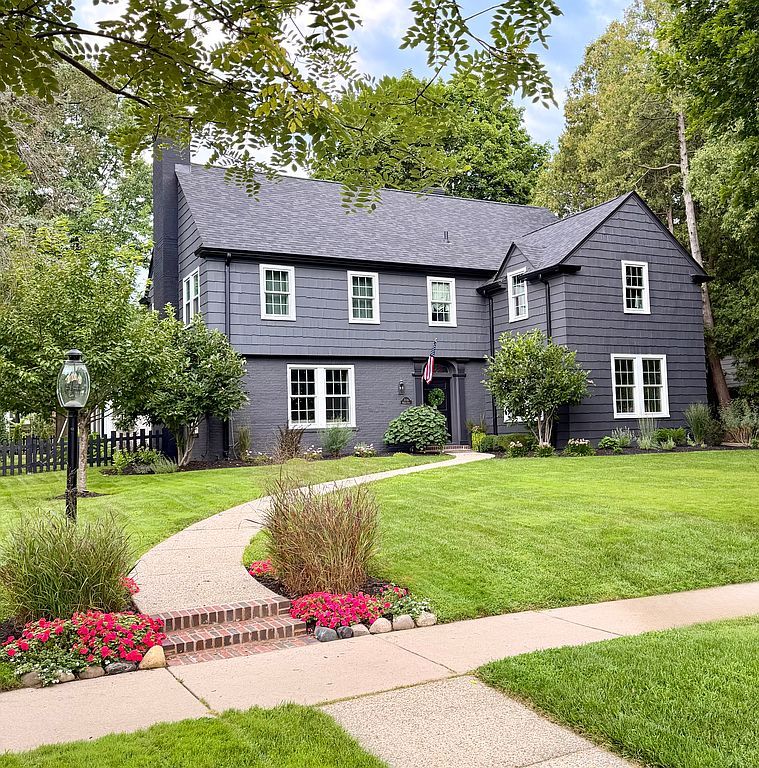 2116 Harlem Blvd - Property Image