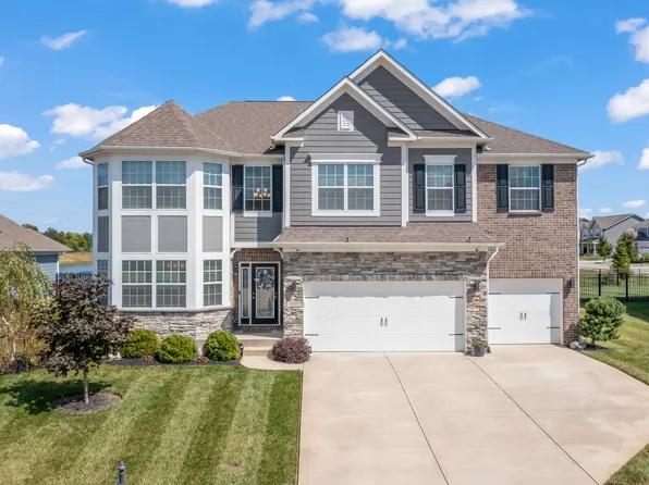 9889 Gallop Ln, Fishers, IN 46040