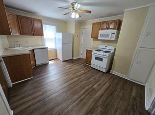 23 Brown St #R-1, New Haven, CT 06511