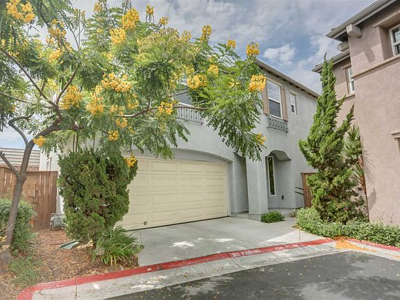 2nd image of 2309 Wisteria Way