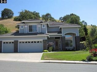 9002 Elk Dr, Clayton, CA 94517
