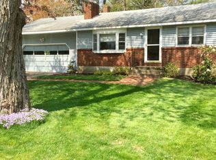 23 Harding Rd, Portsmouth, NH 03801