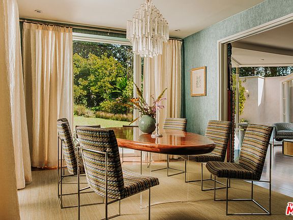 5th image of 101 Bel Air Rd