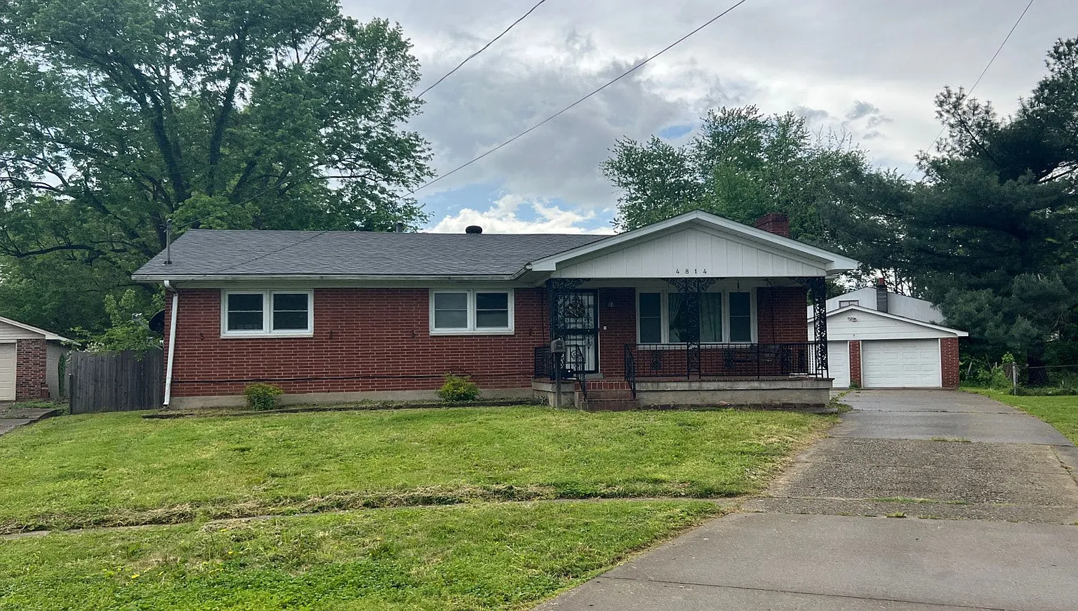 4814 Rockaway Cir photo 1