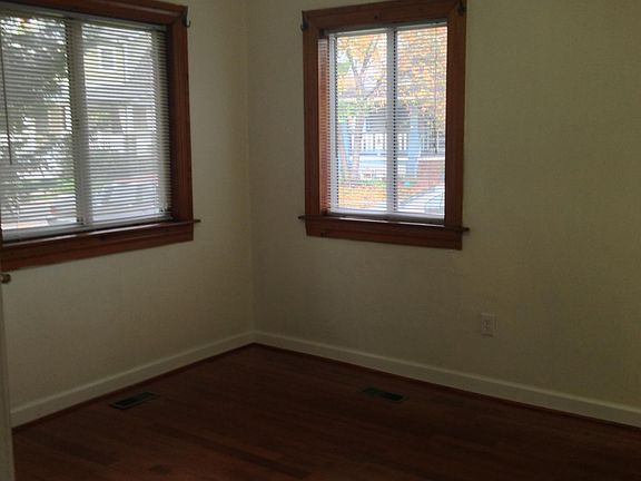 4th image of 2405 Burke Ave