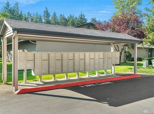 25025 SE Klahanie Blvd APT A201, Sammamish, WA 98029