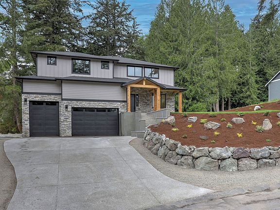 3rd image of 5006 57th Avenue NW