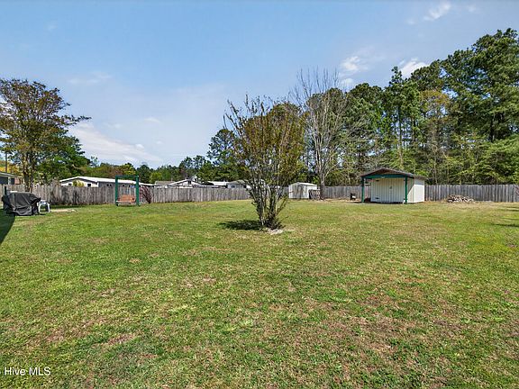 2nd image of 920 Pickett Road NE