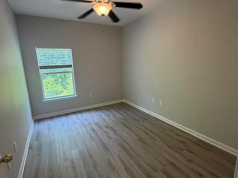 8235 Lobster Bay Ct #206 — Photo 32