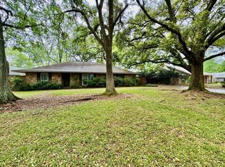 9142 Woodbine St, Baton Rouge, LA 70815