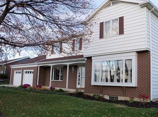 1317 Jonquil Ln, Greenville, OH 45331