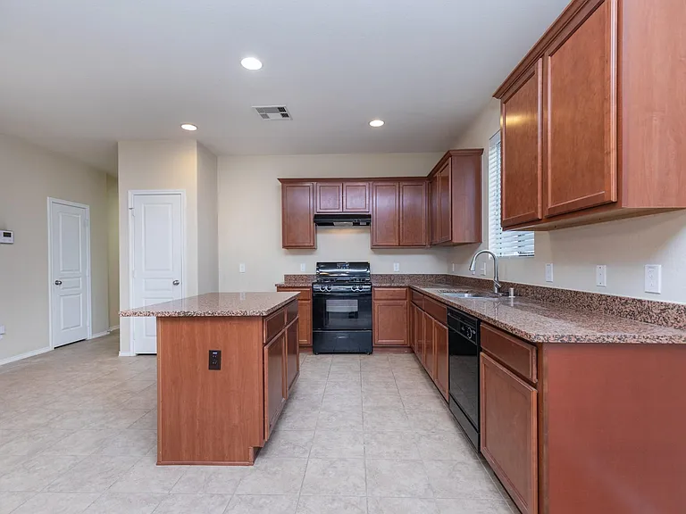 1110 Larkfield Dr — Photo 20