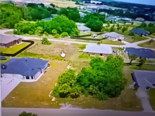 2515 Daniel AVE N, LEHIGH ACRES, FL 33971