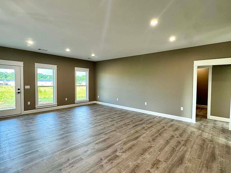 1247 Mark Wood Rd — Photo 10