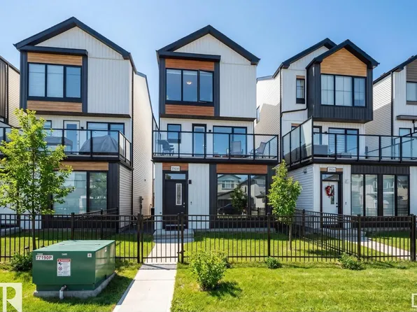 3330 Kulay Way SW, Edmonton, AB T6W 5E7