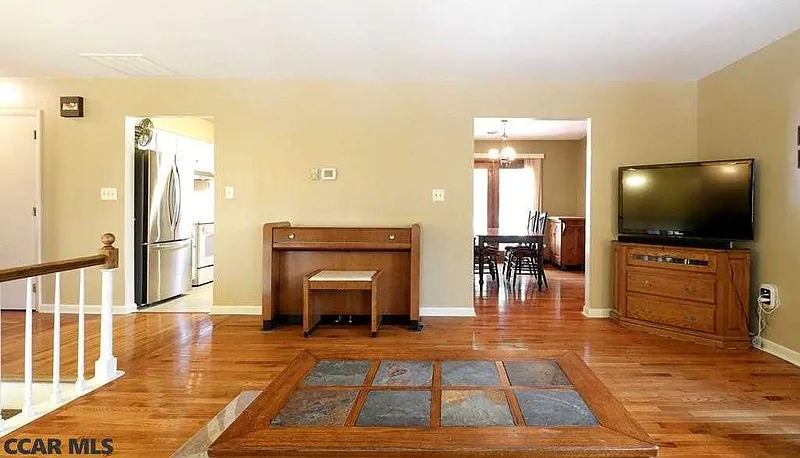 Thumbnail 17