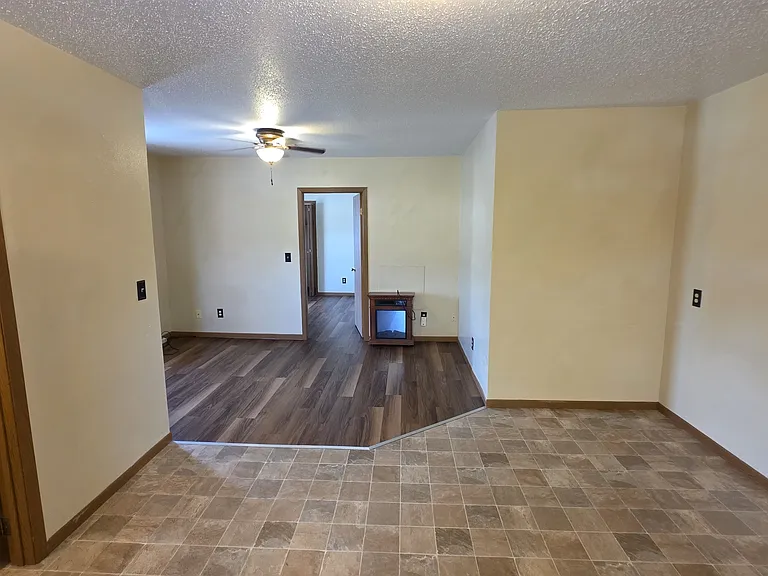 112 Main St #4 — Photo 6