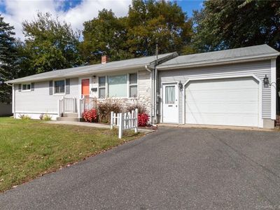 90 Till Street, Enfield, CT, 06082