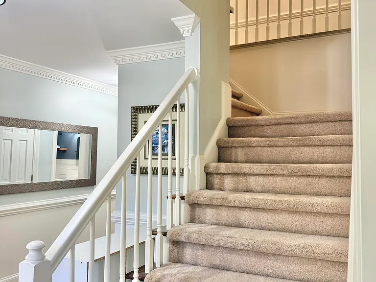 703 Daventry Dr — Photo 13