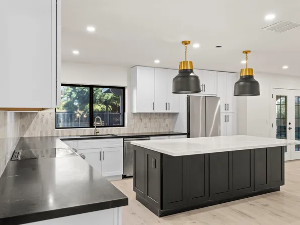 9077 E Voltaire Dr, Scottsdale, AZ 85260