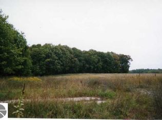 12251 E Sugar Bush Rd, Northport, MI 49670