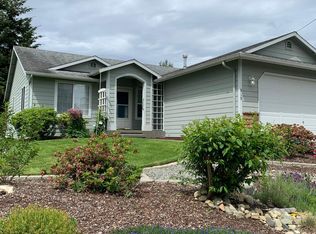 919 E Maple St, Arlington, WA 98223