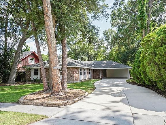 3rd image of 9509 Robin Ln