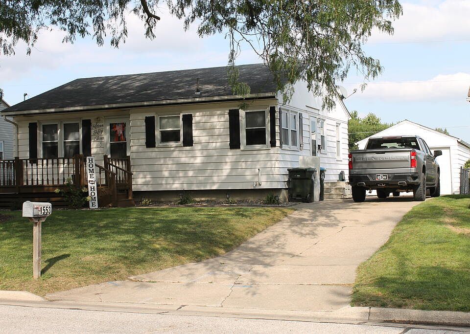 1st image of 1553 D St W