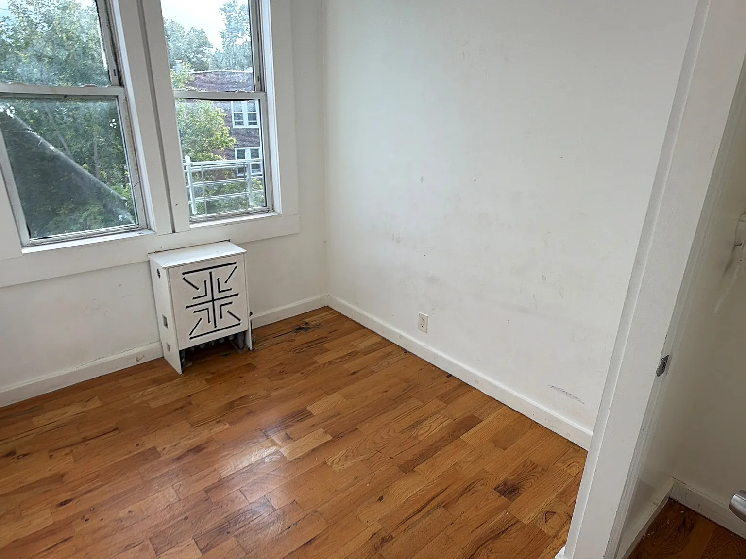 2 bed, $2,678 — Photo 4