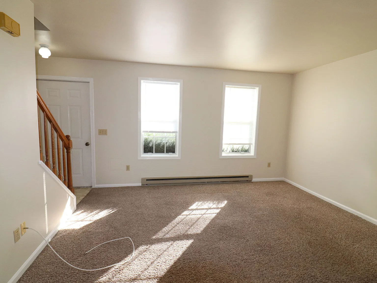 2 bed, 1.5 bath, $1,350 — Photo 3