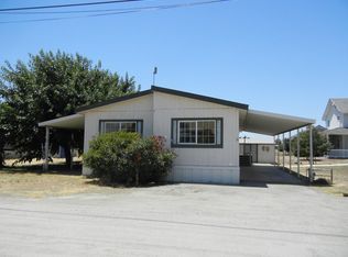 1257 Linda Vista Ave #A, Porterville, CA
