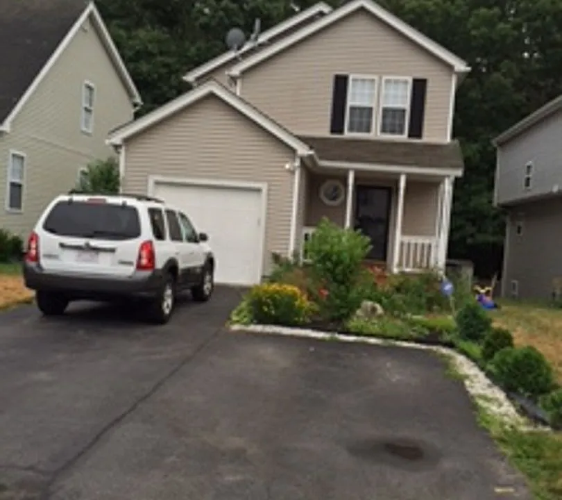 37 Violetwood Cir