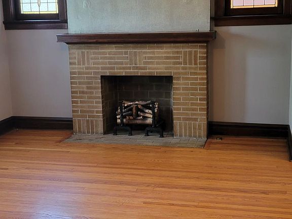Living Room with Fireplace