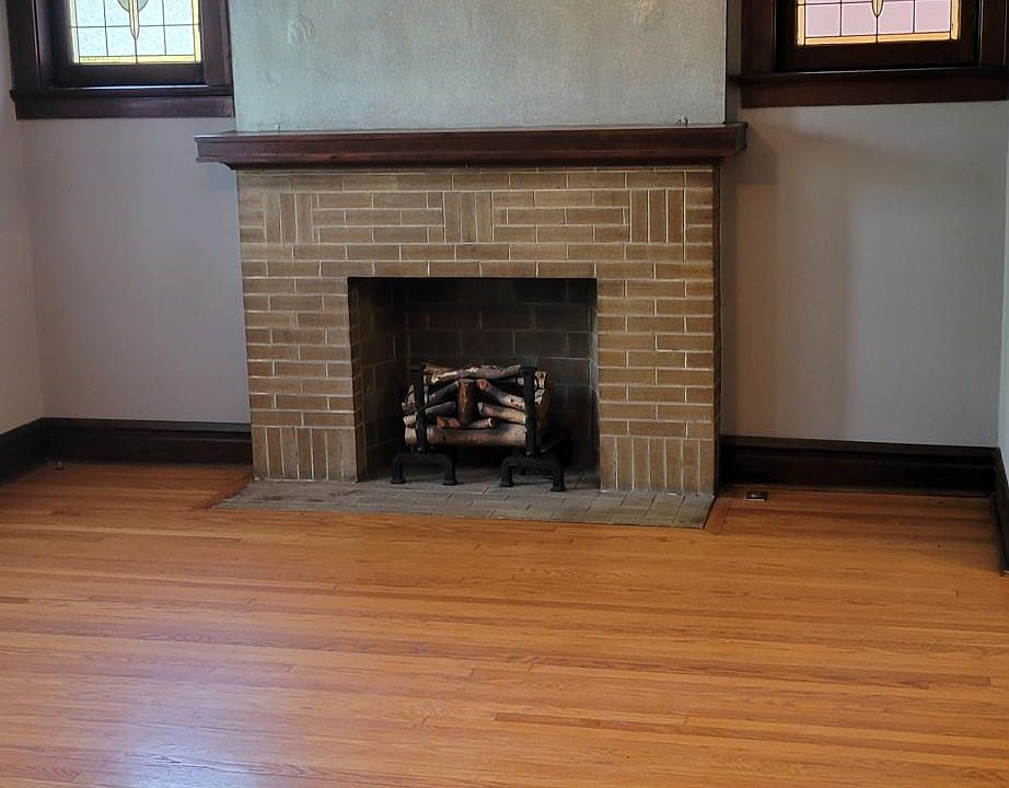 Living Room with Fireplace