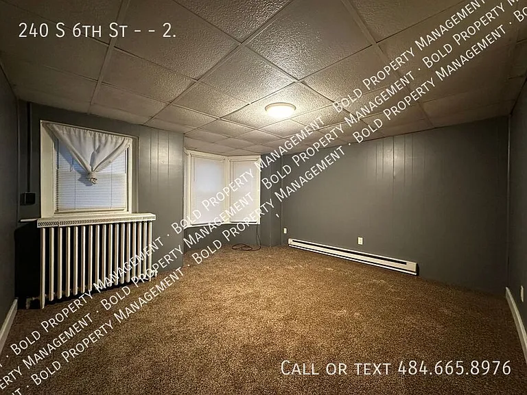 240 S 6th St #2 — Photo 7