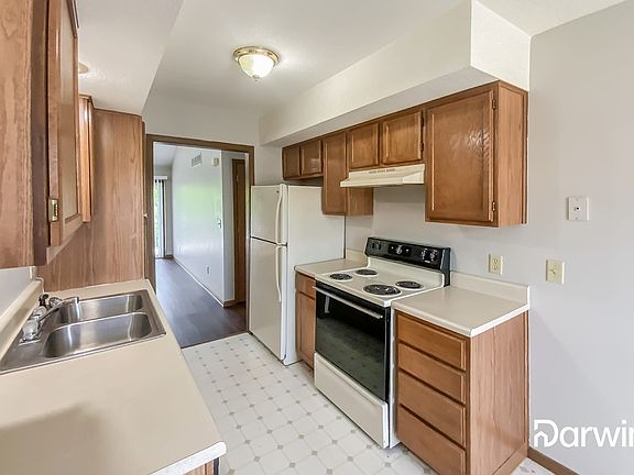 5th image of 3414 NW 71st Ter