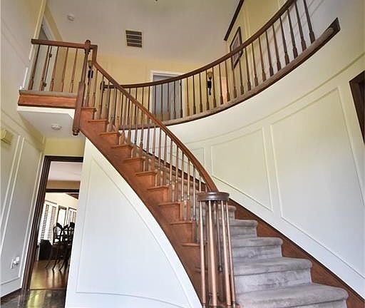 2nd image of 5150 Wisteria Dr