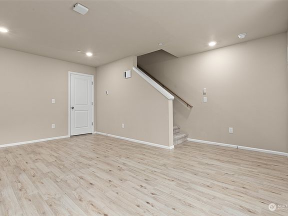 3rd image of 17422 118th Avenue Ct E #A