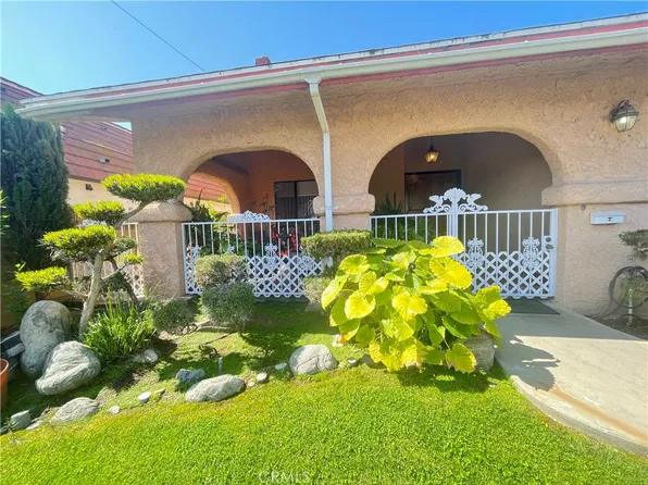 105 W Roosevelt Ave, Montebello, CA 90640