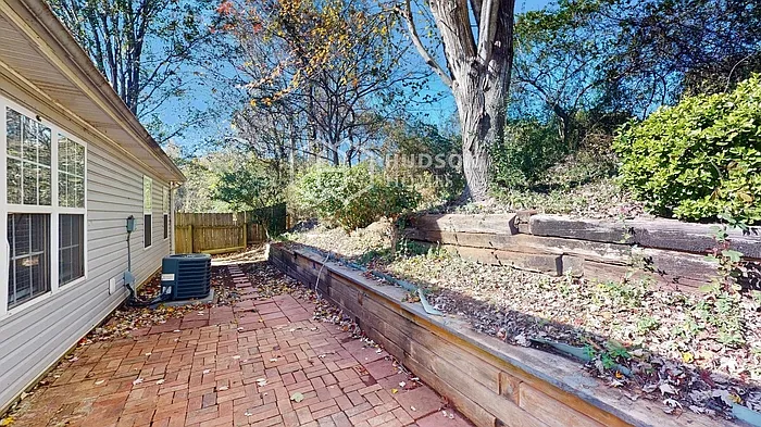 141 Greystone Cir — Photo 23