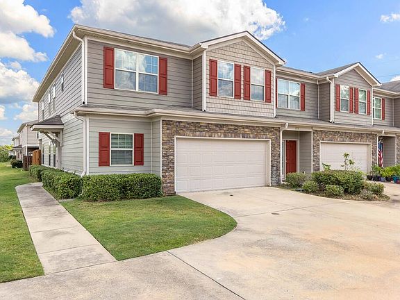 2nd image of 6038 Townes Way