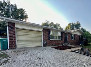 304 Withouse Dr, Belle, MO 65013